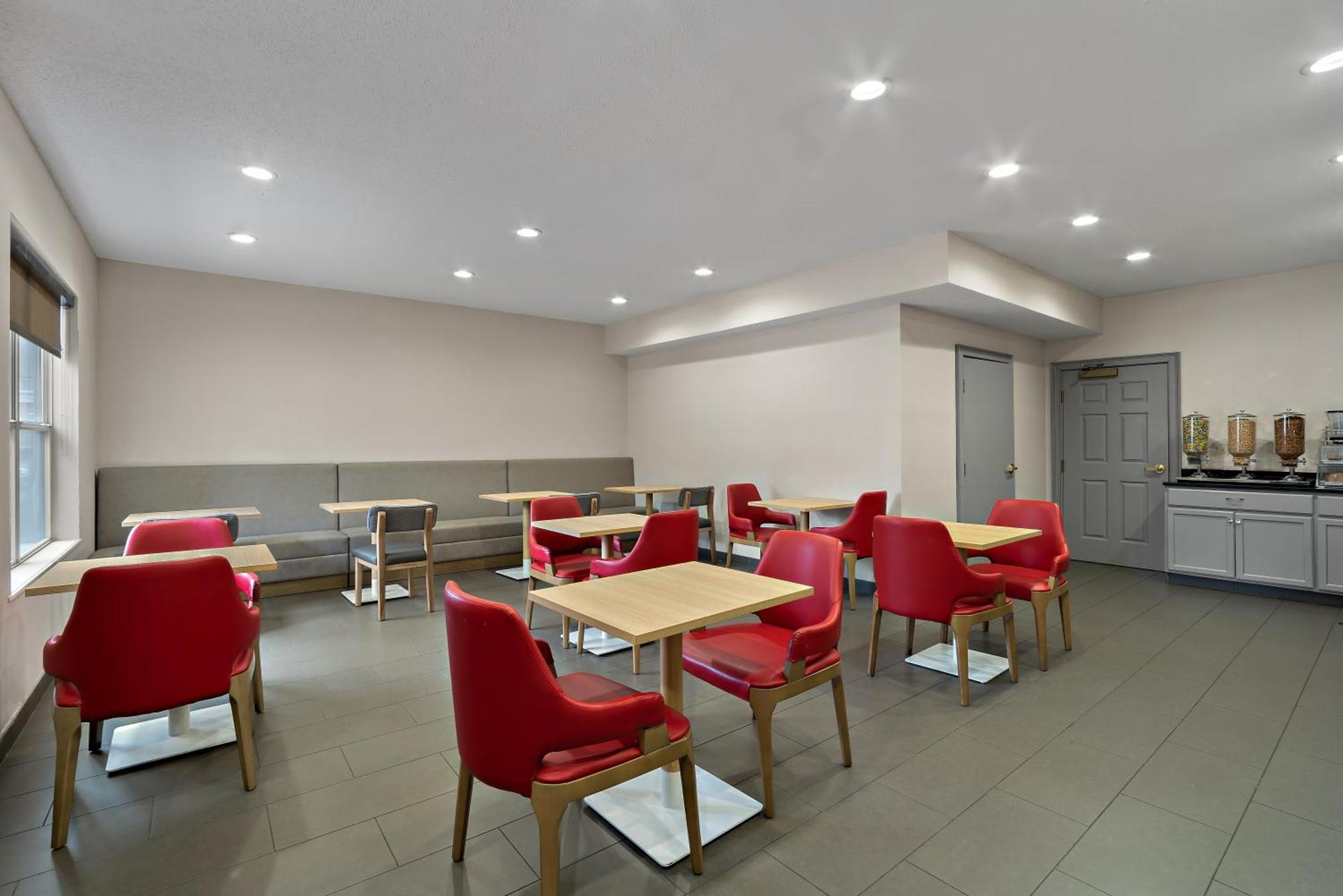Comfort Inn & Suites Santee I-95 Екстер'єр фото
