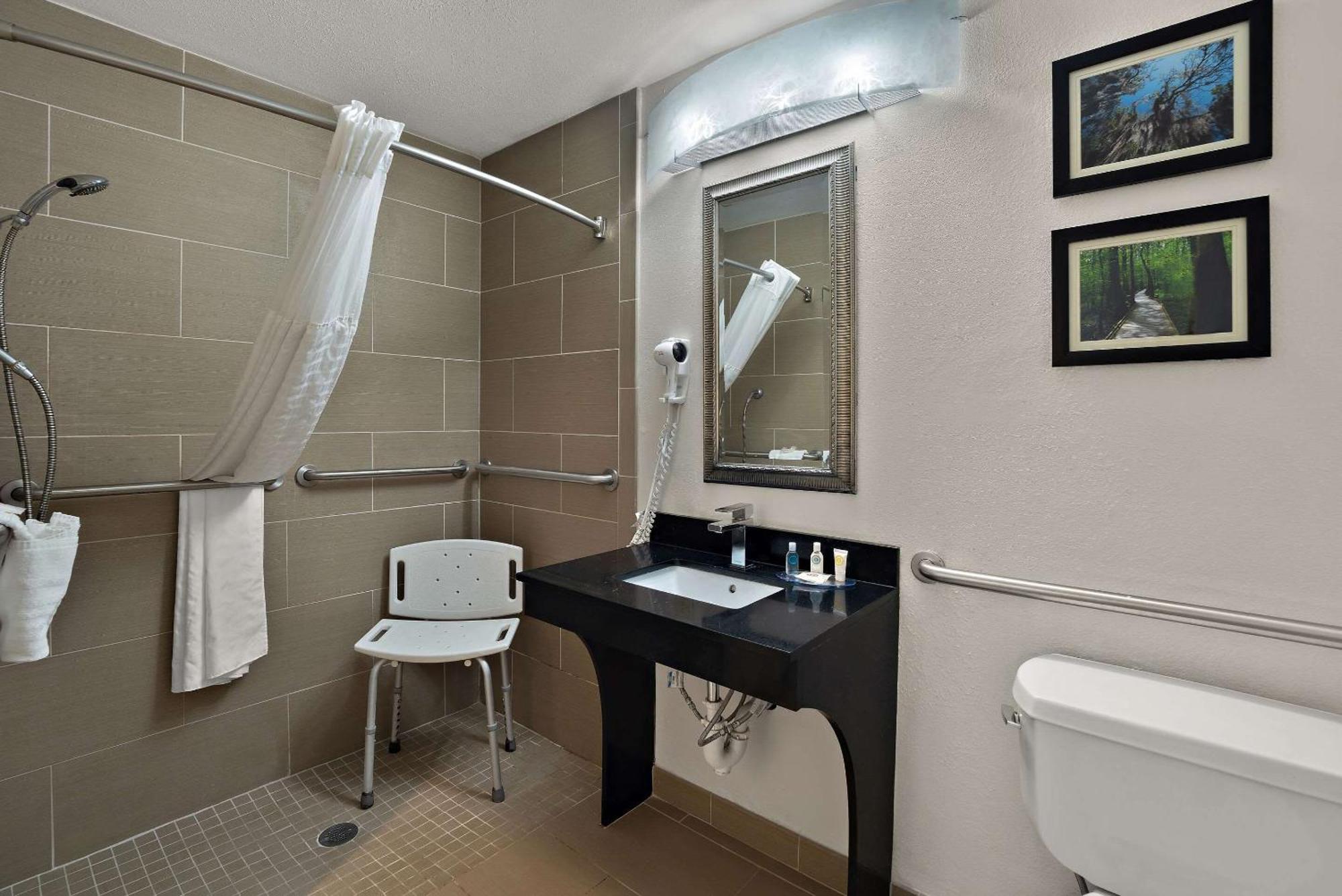 Comfort Inn & Suites Santee I-95 Екстер'єр фото